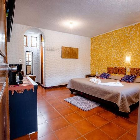Hotel Fonda Del Sol Panajachel Ngoại thất bức ảnh