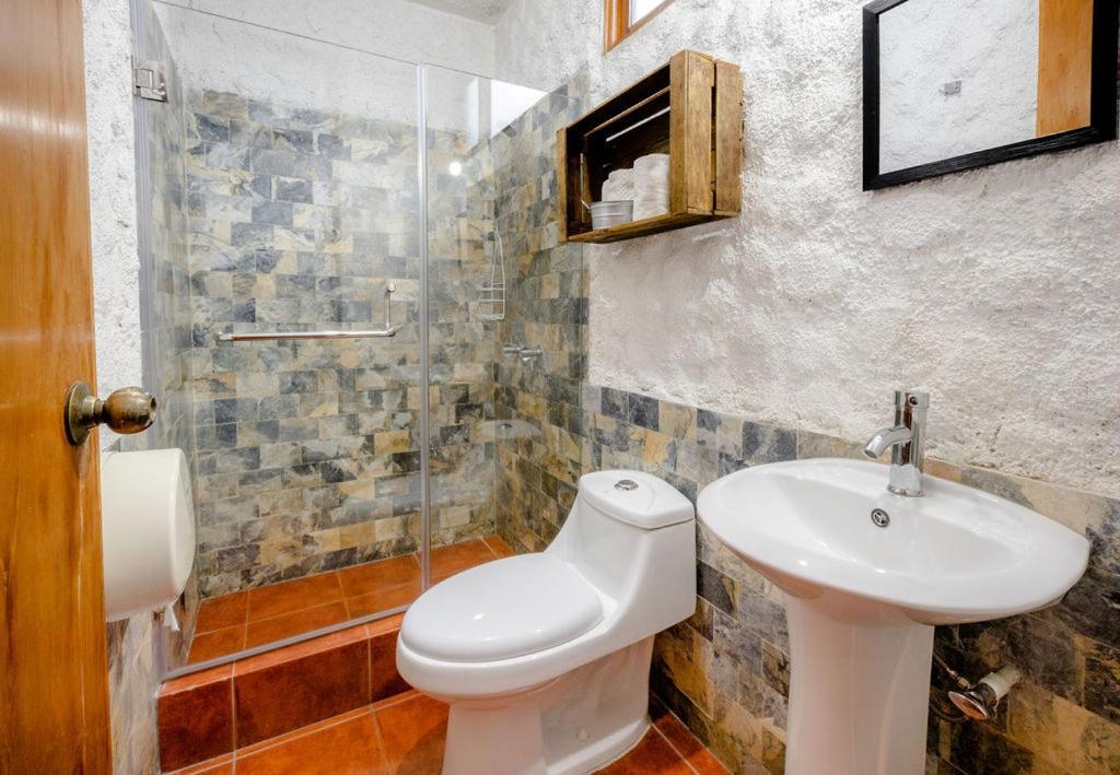 Hotel Fonda Del Sol Panajachel Ngoại thất bức ảnh